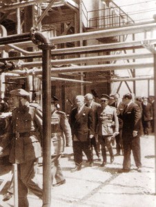 Franco a la inauguració de la central tèrmica d'Alcúdia (1960).